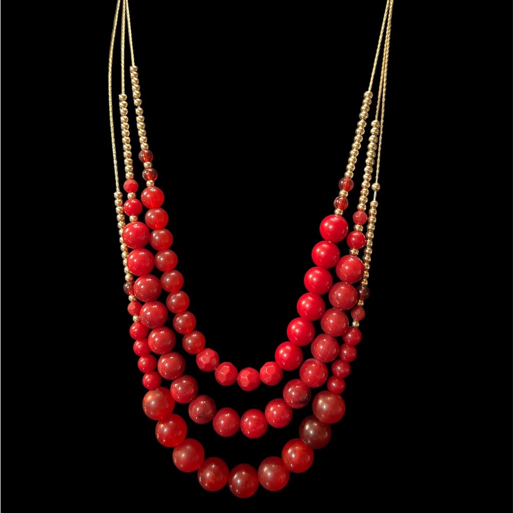 NWT Kohl’s gold chain necklace with gold beads and various red stones 18”